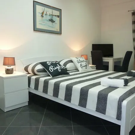 Appartement Biloglav Apartman *